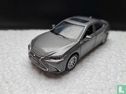 Lexus ES300h - Image 1