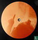 Radiate Like This - Afbeelding 4