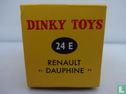 Renault Dauphine - Image 10