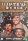 It Ain't Half Hot Mum: Complete First Series - Afbeelding 1