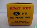 Simca "Ariane" Taxi - Image 10