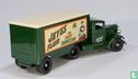 Ford 3 Ton Articulated Truck 'Jeyes Fluid' - Image 2
