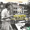Binnenstebuiten / 21 Years Stage on Street