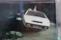 Lotus Esprit 'The spy who loved me' - Image 2