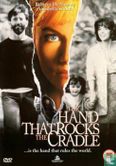 The Hand That Rocks the Cradle - Afbeelding 1