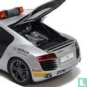Audi R8 4.2 FSI V8 'DTM Safety Car' - Bild 3