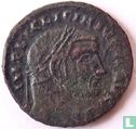 Römisches Reich Siscia AE3 Kleinfollis Kaiser Licinius 313-315 n. Chr. - Bild 2