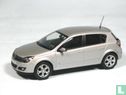 Vauxhall Astra - Star Silver - Image 2