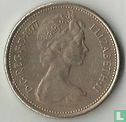 Royaume-Uni 5 new pence 1977 - Image 1