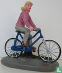 vélo en plastique avec dame (vélo romantique) - Image 2