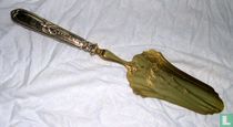 Silver cake server