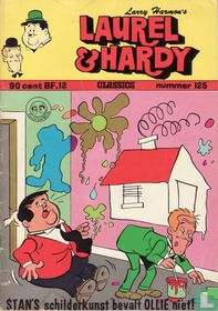 Stan's schilderkunst bevalt Ollie niet!
