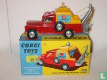 Land Rover Breakdown Truck