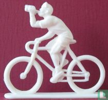 Radfahrer (trinkt)