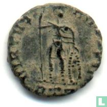 Römisches Kaiserreich Rom des Kaisers Konstantin II. AE4 Kleinfollis 337-340