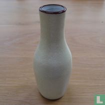 Ravelli Vase 3