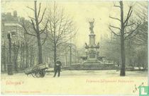 Feijenoord - Burgemeester Hofmanplein (wagen rotterdamsche melkinrichting ´pasteur´)