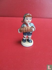 Enfant à l'accordéon