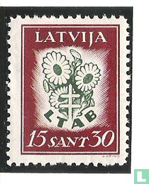 Marguerites, croix de Lorraine