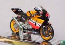 Honda RC211V