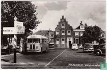Naaldwijk, Wilhelminaplein