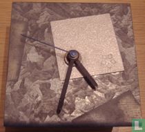 Hoogovens staande stalen klok