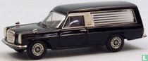 Mercedes-Benz W115-8 Lijkwagen