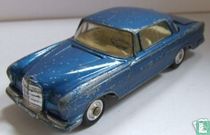 Mercedes-Benz 220 SE Coupé