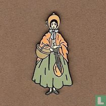 EPP 194: Female traveller