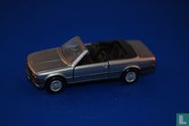 BMW 325i Cabriolet