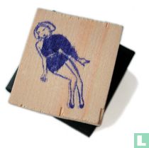 Stempel Leila dans sa robe noire