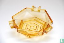Hexas amber