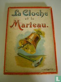 La cloche et le marteau