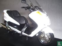 Yamaha Majesty