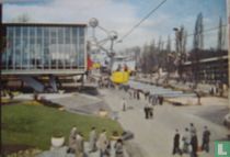 Beneluxlaan en het Paviljoen van Luxemburg