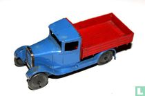 Motor truck - closed rear window