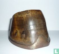 Aschenbecher mit Pferdehuf