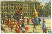 Brussel - De Ommegang in 1935 opnieuw samengesteld. Sint Michiel met het Zinnebeeld der Gerechtigheid en het Ros Beiaard met de 4 Heemskinderen