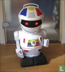 Emigilio / Scooter 2000 robot