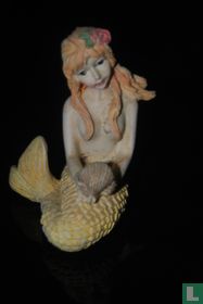 Sirène avec Perle