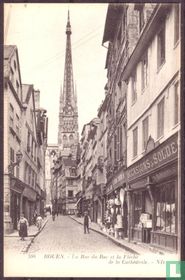 Rouen, La Rue du Bac et la Fleche de la Cathedrale