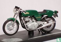 Norton 750 Commando Café Racer