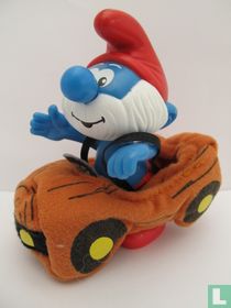Big Smurf in a car