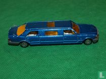 Mercedes limousine