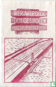 Hier werd de dijk gesloten - Lunchroom 't Monument