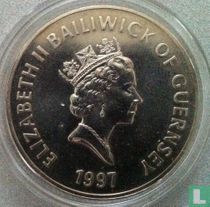 Guernsey 5 pounds 1997 "50th Wedding anniversary of Queen Elizabeth II and Prince Philip"