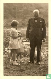 Churchill op Paleis Soestdijk met de drie prinsesjes 12 mei 1946