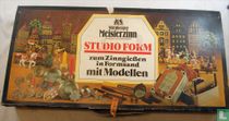Modell Studio Form umgewandelt Kabinett