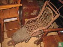 Poppen kinderwagen