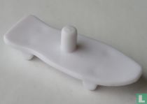 Planche à roulettes avec pointe ronde (blanc)